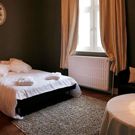 Le Chateau De Balmoral Sart-lez-Spa Екстериор снимка