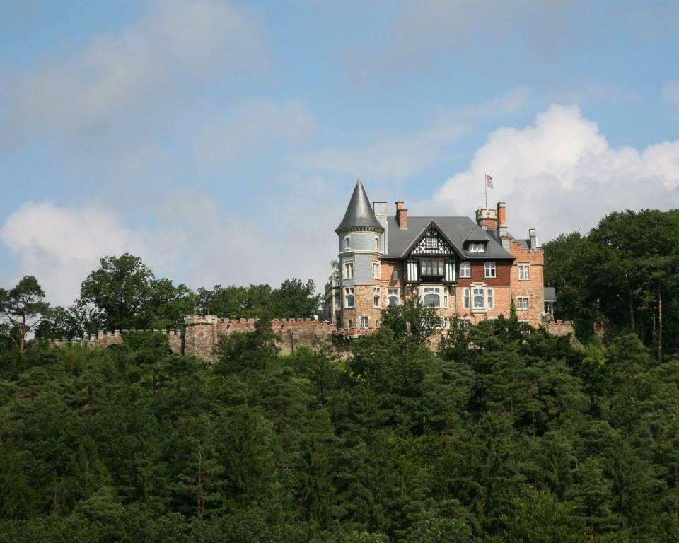 Le Chateau De Balmoral Sart-lez-Spa Екстериор снимка