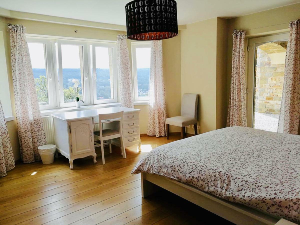 Le Chateau De Balmoral Sart-lez-Spa Екстериор снимка